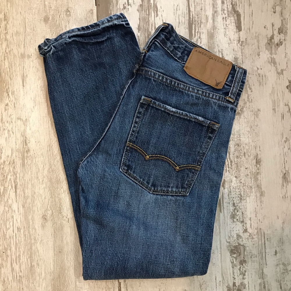 AE | Guys Distressed Slim Straight 26/28 (Boys 12)